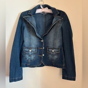Size S 2000s Jean jacket